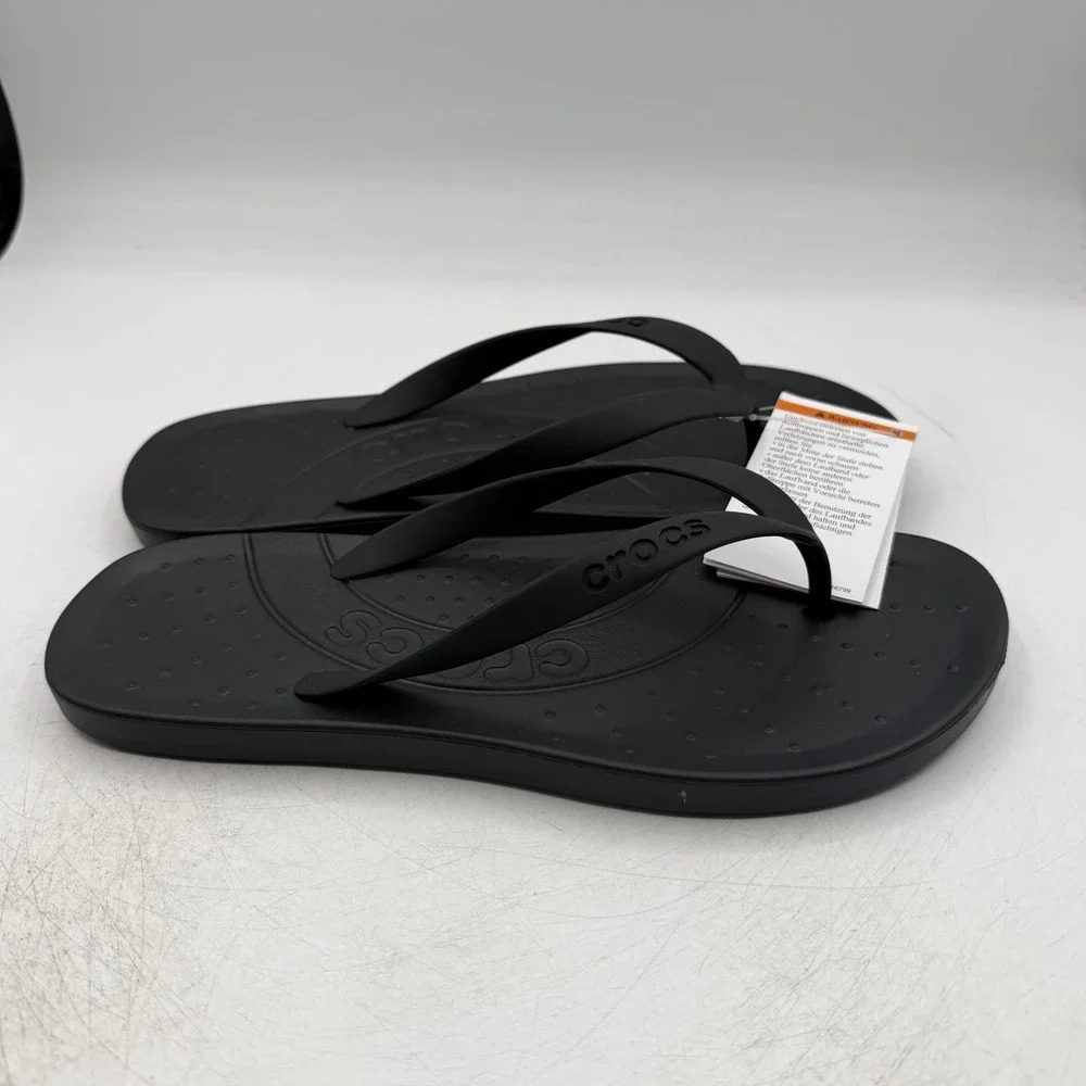 Crocs Flip Flops Size Mens 8 Womens 10 Black Thong Sandals Beach 210089-001 NWT